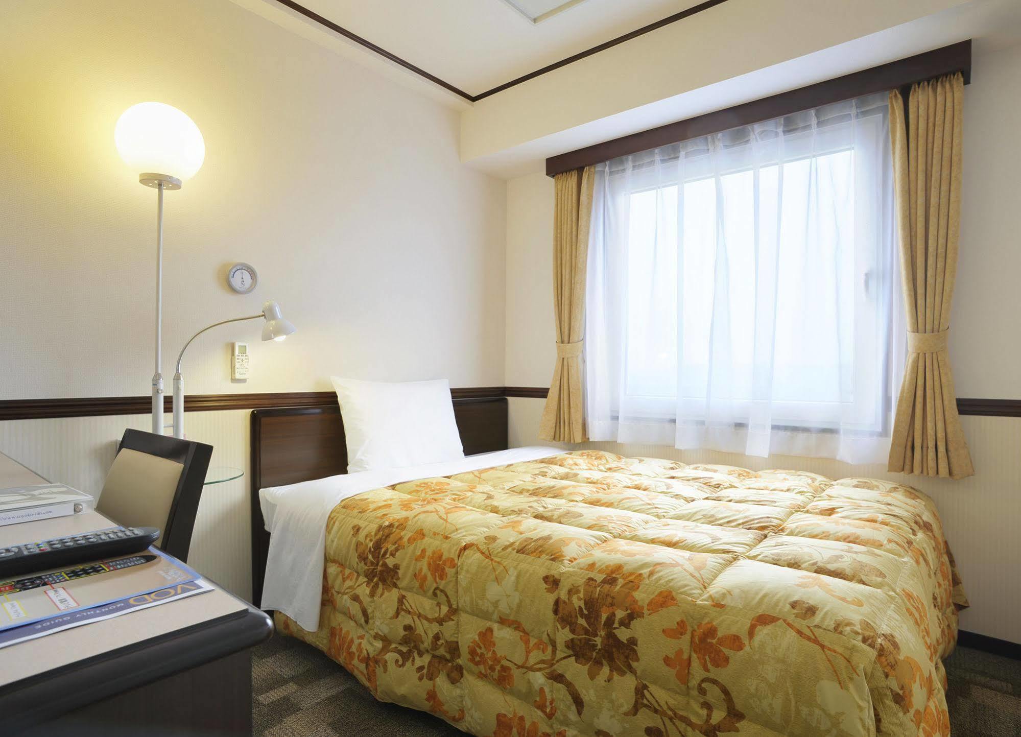 Toyoko Inn Hachinohe Ekimae Экстерьер фото