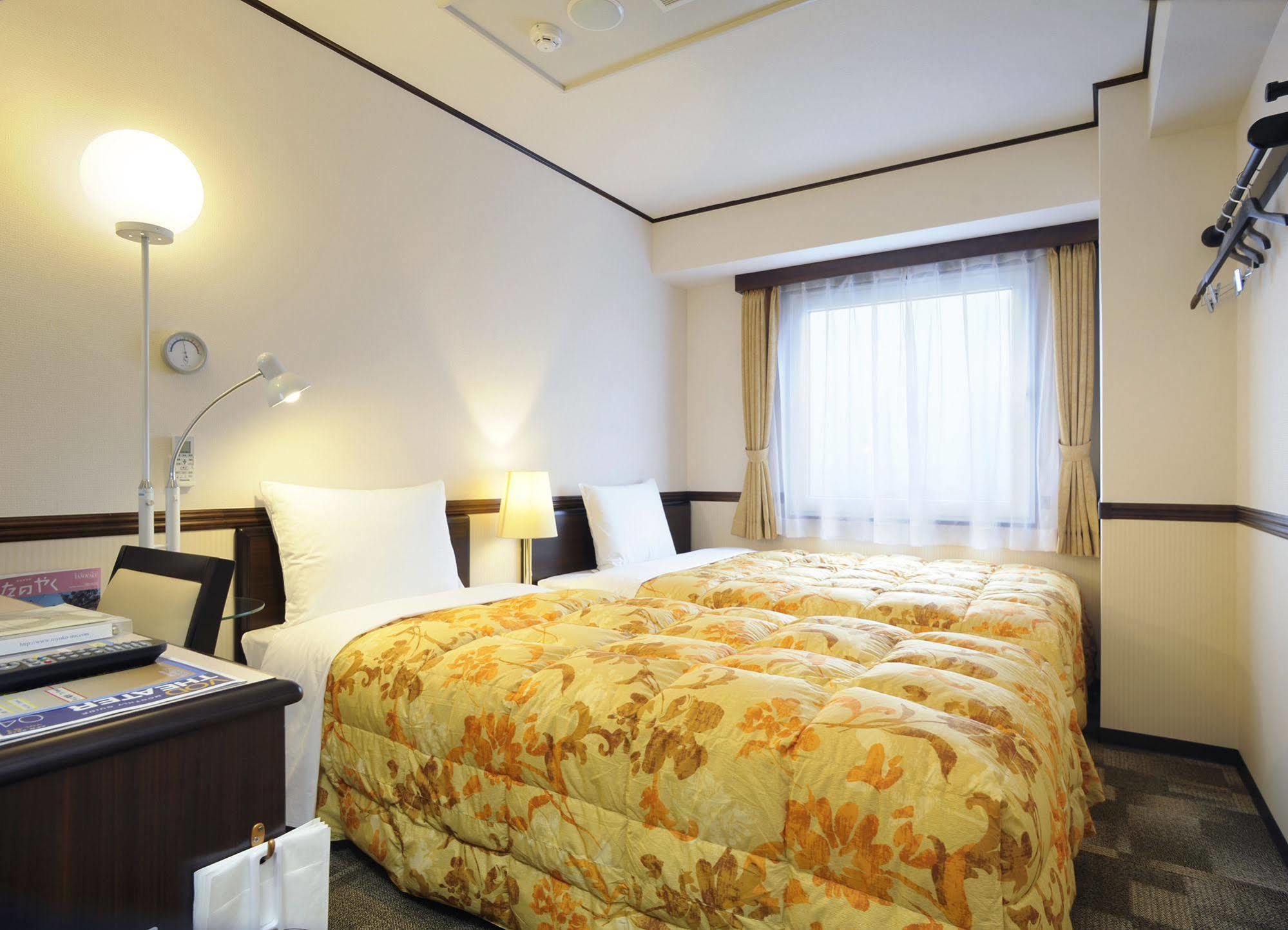 Toyoko Inn Hachinohe Ekimae Экстерьер фото