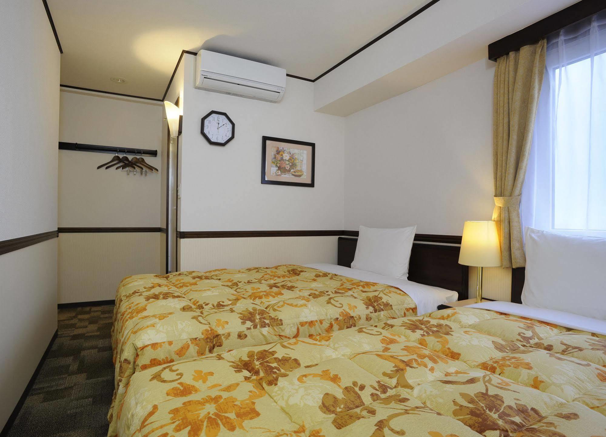 Toyoko Inn Hachinohe Ekimae Экстерьер фото